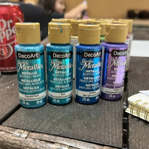 DecoArt Dazzling Metallics Acrylic Colors bundle